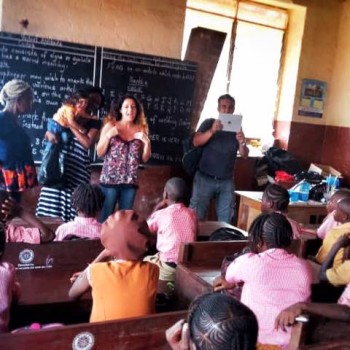 Yasmina Colegio Sierra Leone